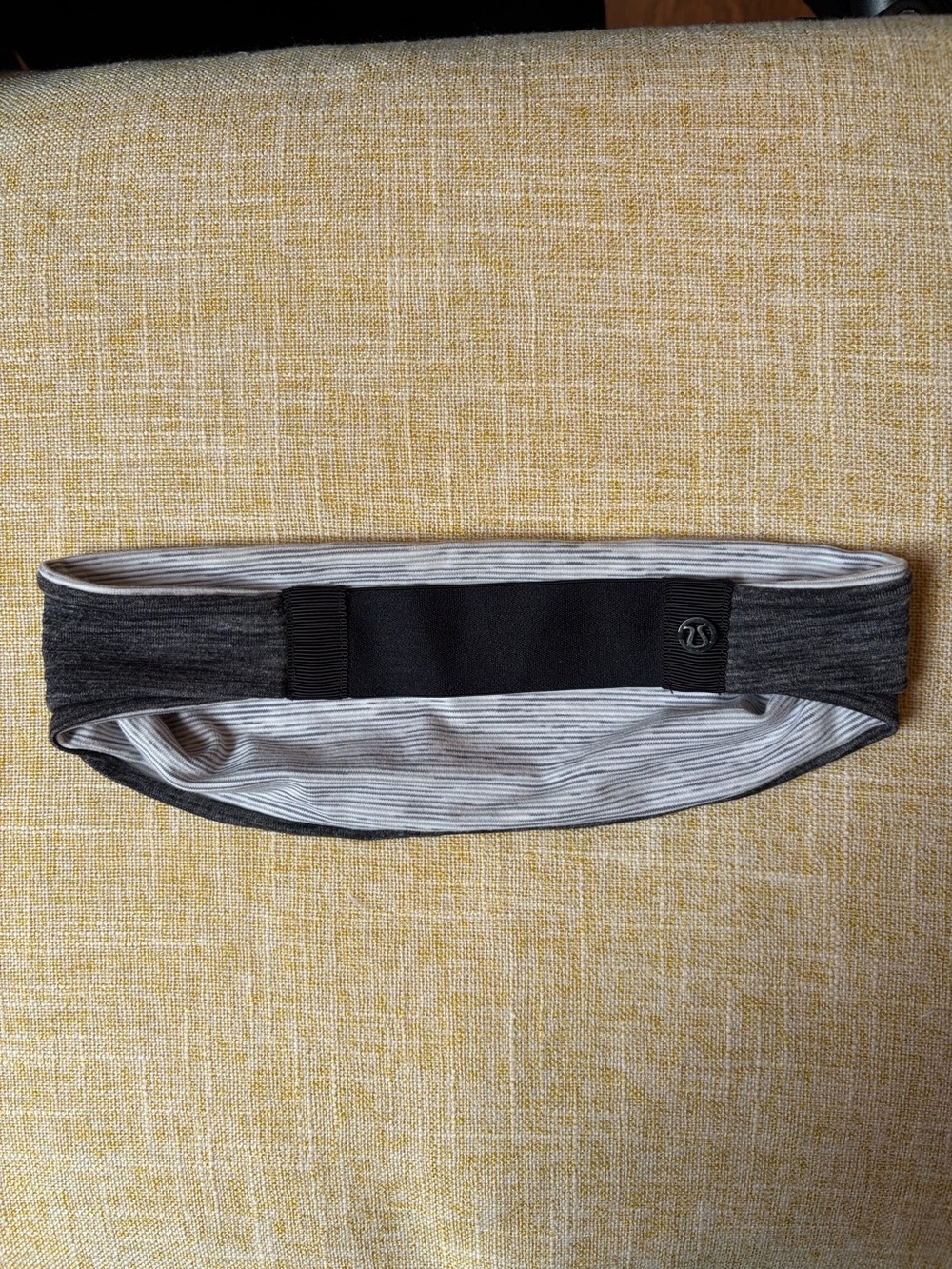 lululemon black and gray Reversible Headband - new w/o tag